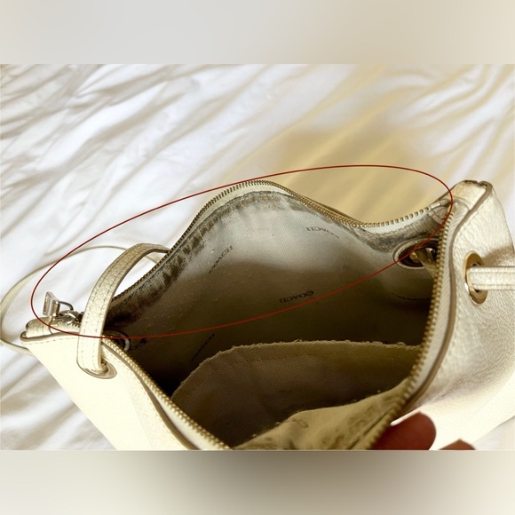 Vintage Coach Cream × Gold Slim Leather Shoulder Bag Fair condition - Picture 8 of 12